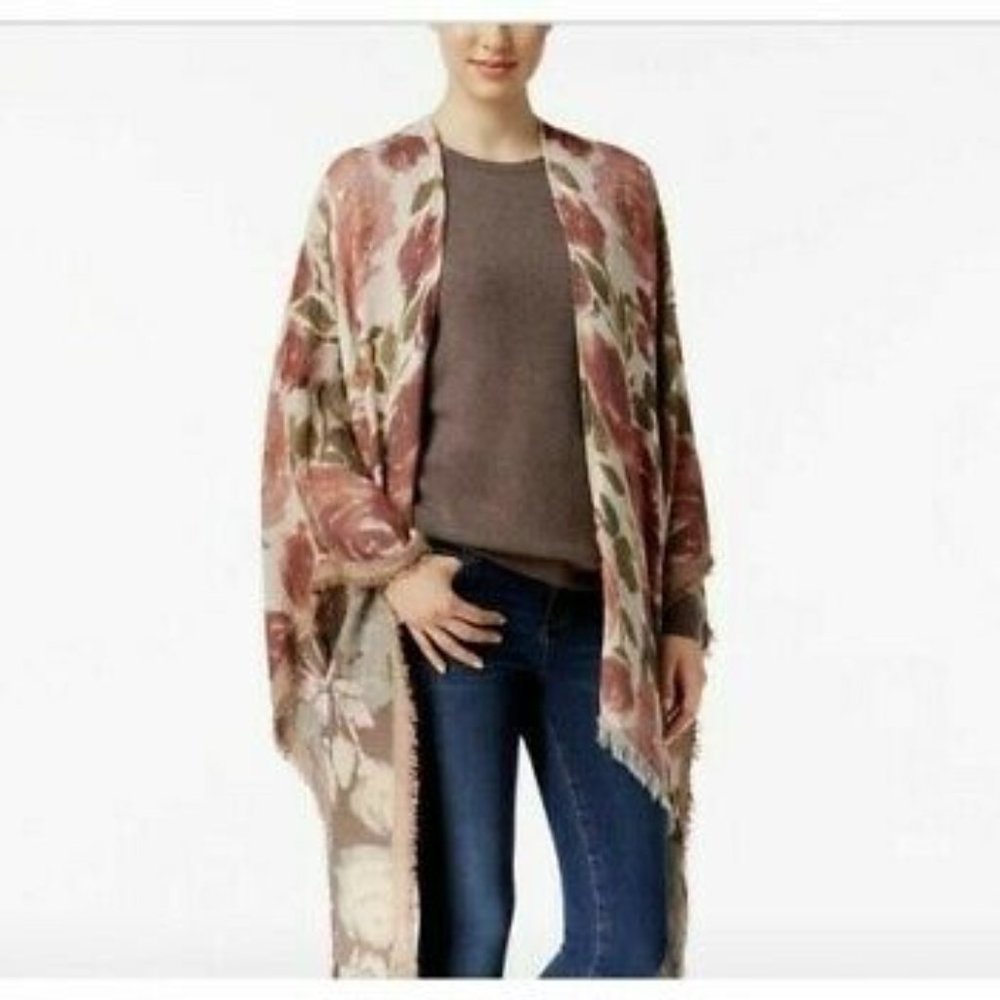 Cejon Reversible Blushed Roses Cape Womens Multico